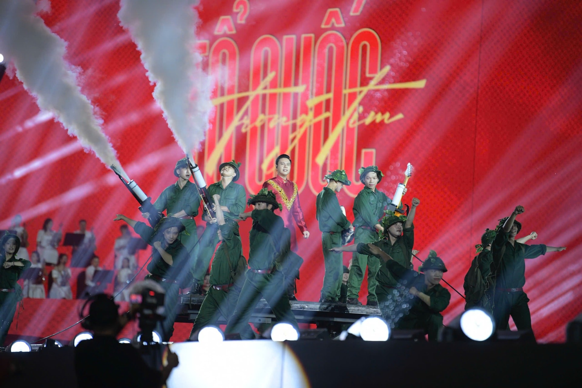 to-quoc-trong-tim-ca-nhac-1755593986.jpg