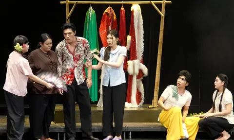 “Gánh hát về khuya”: Tái hiện hậu trường cải lương và câu chuyện giữ lửa nghề
