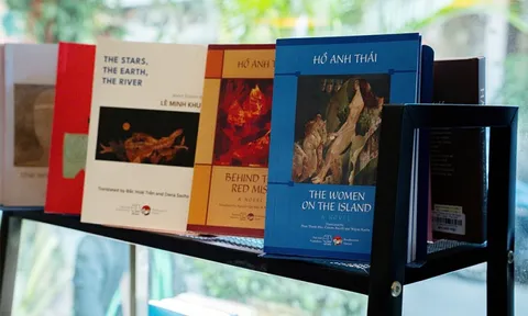 Sách ngoại văn “lên ngôi”: Tín hiệu mới của văn hóa đọc và bài toán đưa văn chương Việt ra thế giới