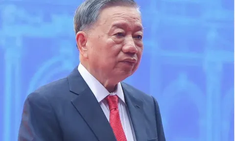 50 năm thành phố Sài Gòn - Gia Định vinh dự mang tên Bác Hồ