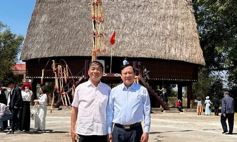  LINH KHÍ NHÀ RÔNG !