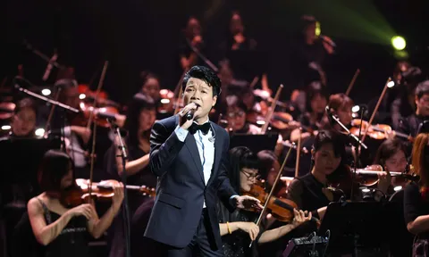 Nốt lặng sau ánh đèn sân khấu: Khi di sản tinh thần được dệt từ những thúng quần áo cũ