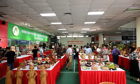 Hành trình từ cội nguồn đến tương lai: Chuyện giữ lửa và khát vọng vươn tầm của thủ công mỹ nghệ Việt