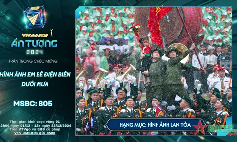 Hình ảnh em bé Điện Biên dưới mưa lọt đề cử VTV Awards 2024