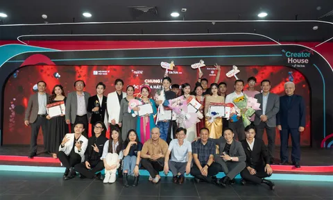 Trao giải Chung kết cuộc thi Ca hát trực tuyến Bài Ca Thống Nhất