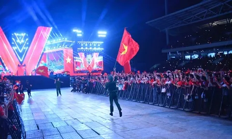 Âm nhạc thắp sáng tinh thần dân tộc: Dư âm từ Concert "Tổ quốc trong tim"