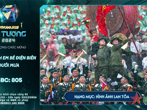 Hình ảnh em bé Điện Biên dưới mưa lọt đề cử VTV Awards 2024