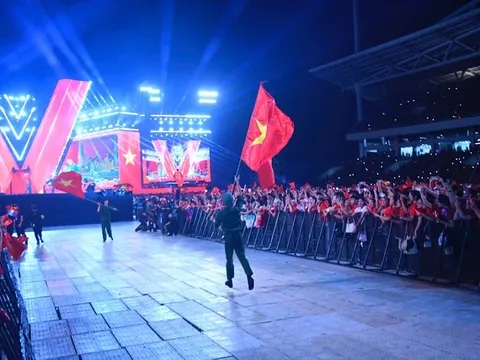 Âm nhạc thắp sáng tinh thần dân tộc: Dư âm từ Concert "Tổ quốc trong tim"