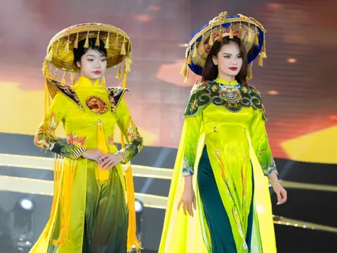 First Face Lê Ngọc Thu sánh bước Á hậu 1 Huỳnh Kim Anh: Dấu ấn chuyển giao đầy cảm xúc trên sân khấu chung kết Hoa hậu Du lịch Việt Nam 2026