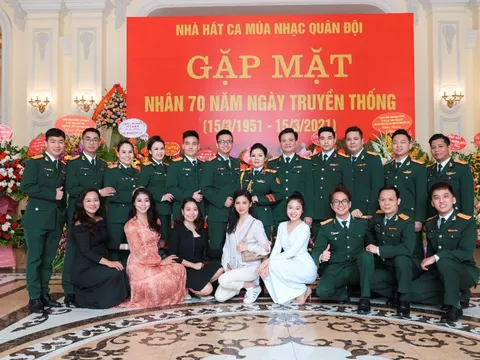 TỐP CA NAM TỔNG CỤC CHÍNH TRỊ - THƯƠNG HIỆU ĐẦY TỰ HÀO CỦA CÁC NGHỆ SĨ QUÂN ĐỘI