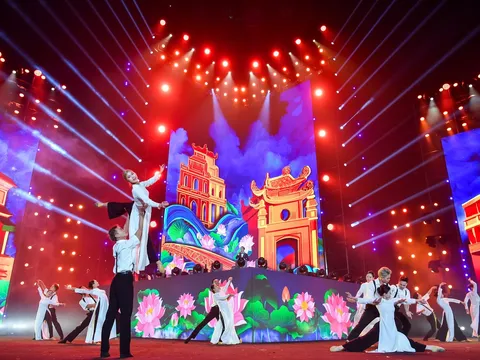 Hệ điều hành tư duy sáng tạo và tương lai của nền công nghiệp văn hóa Việt Nam (Bài 17)