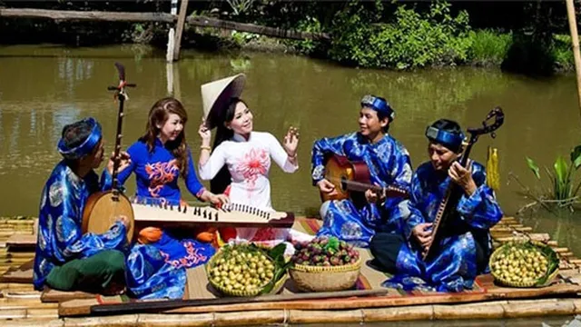 Ngôn ngữ văn học và nghệ thuật sử dụng ca từ trong ca khúc mang âm hưởng dân ca (Kỳ 12)