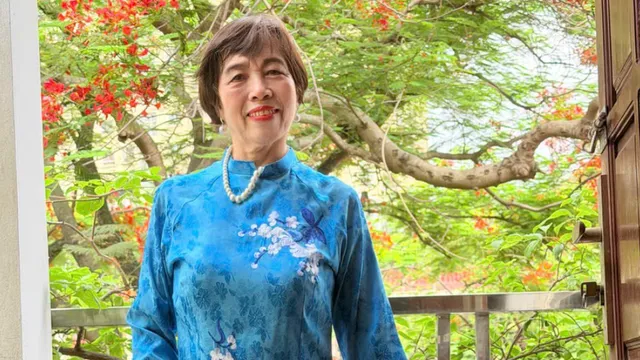 Ca sĩ Trần Thoa: Tuổi 74 sống vui, sống khỏe nhờ ca hát và khiêu vũ